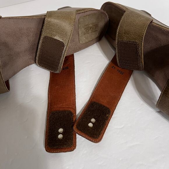 Taos Carousel Wedge Sandal in Tan Leather Size 42 EU - Picture 8 of 15